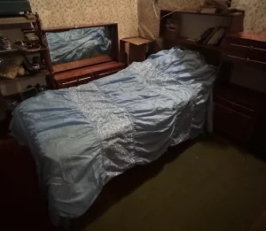 Спальный гарнитур Б/У