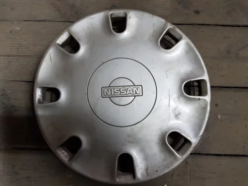 Оригинальный колпак Nissan