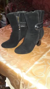 Продам полусапожки женские зимние размер 36