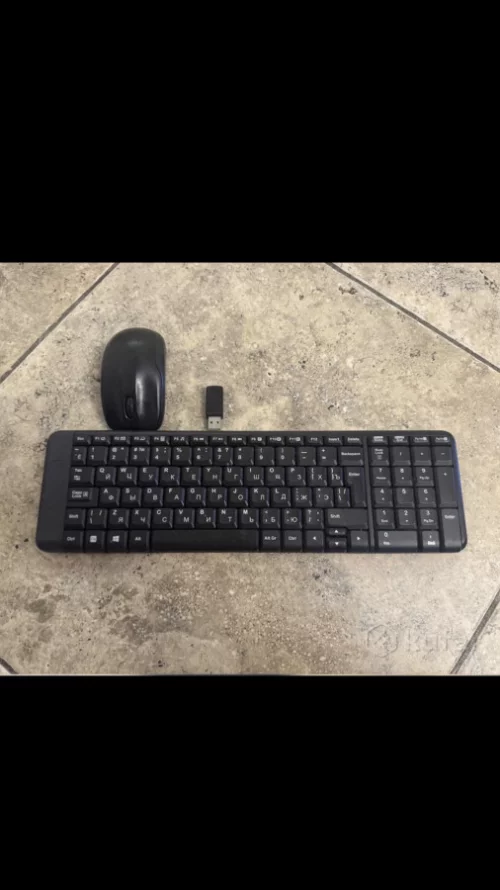 Клавиатуру и мышку Logitech