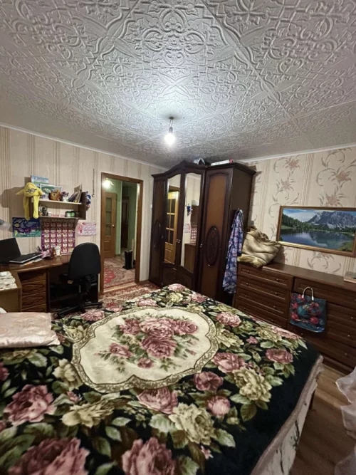 2- комнатная квартира п. Глуша