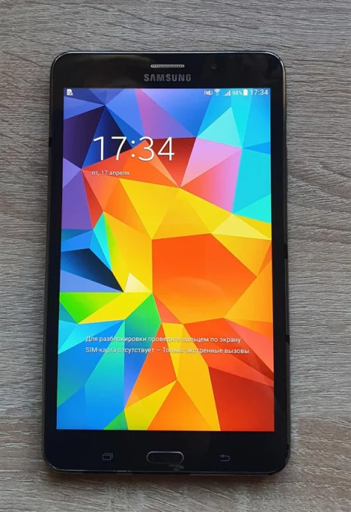 Планшет Samsung Galaxy Tab 4