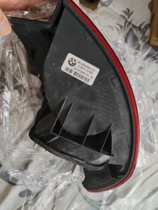 Задний правый фонарь