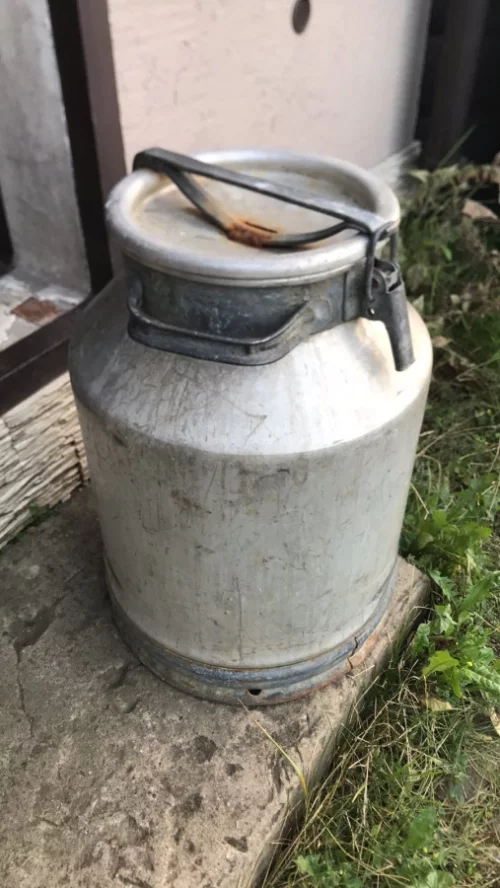 Продам бидон алюминиевый 40л