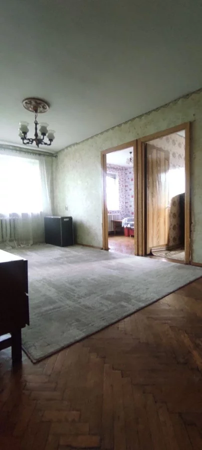 Трёхкомнатная квартира на ул. Крылова, дом 3