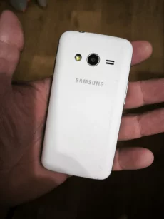 Samsung Galaxy Ace 4 lite