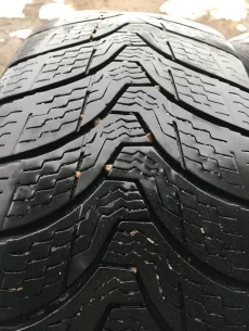 Покрышки зимние легковые 205/60/16 Premiorri