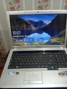 Ноутбук Самсунг R 730