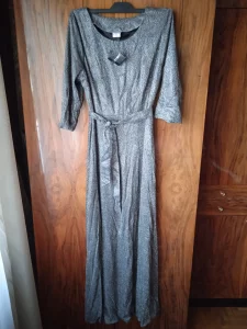 Платье вечернее