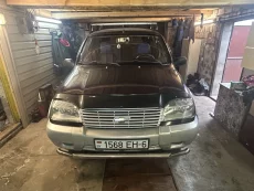 Niva Chevrolet 2005 года