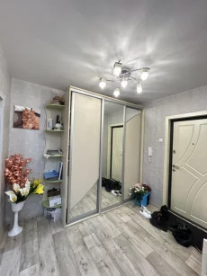 1-комнатная квартира улучшенной планировки с ремонтом