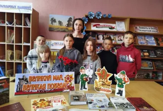 «Мои двери всегда открыты»: библиотекарь из Воротыни Бобруйского района Виктория Парахневич — о своём призвании