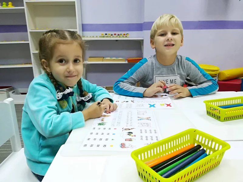 Отпускать ли ребенка в 6 лет в школу?
