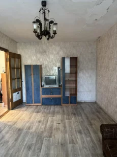 Однокомнатную квартиру на длительный срок