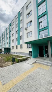 Двухкомнатная квартира по ул. Семёнова, д. 30