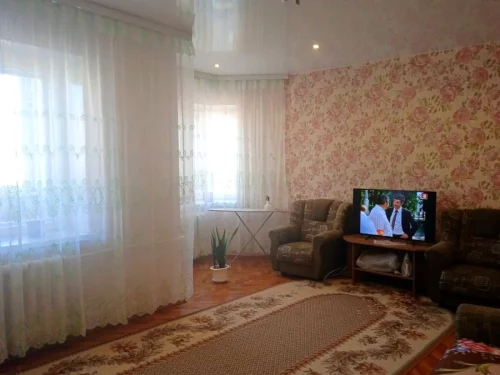 3-комнатная квартира в центре по ул. Горького, 38А. 47000 у.е