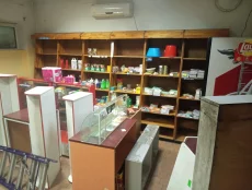 Горки торговые (сосна медовая), полки, тумбы