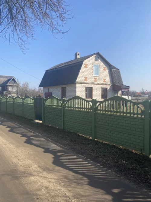 Двух этажный дом в д. Думановщина