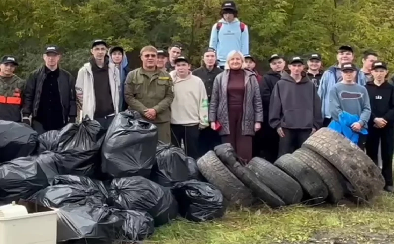 В Бобруйске «Поколение ЭКО» собрало около 600 кг мусора в рамках акции «Мы заботимся!»