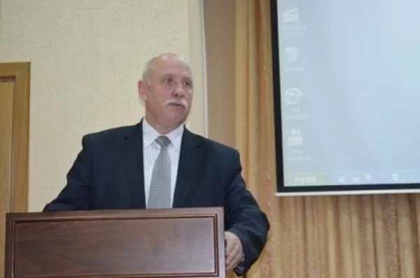 Офицер призван служить и жить по совести и чести