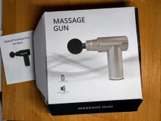 Перкуссионный массажер для тела Massage Gun