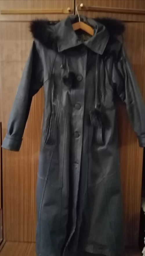 Польто коженное женское