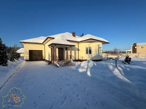 Добротный и просторный коттедж