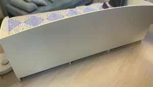 Кровать детскую с матрацем