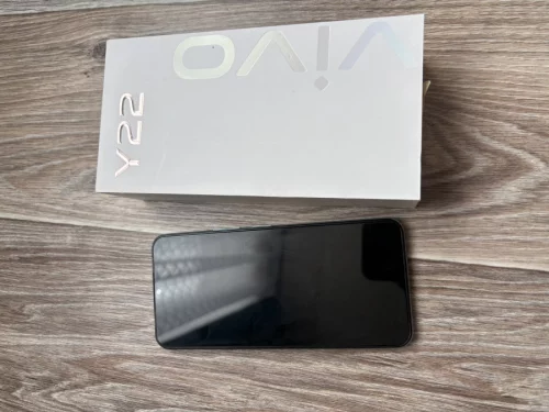 Vivo Y22