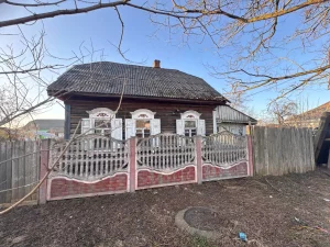 Хороший дом с большим участком