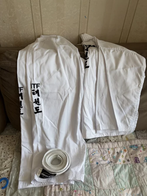 Кимоно для таэквандо