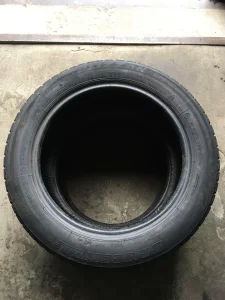 Покрышки зимние легковые 185/55/15 Bridgestone