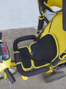 Велосипед коляска детский трёхколёсный Lamborghini