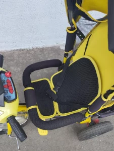 Велосипед коляска детский трёхколёсный Lamborghini