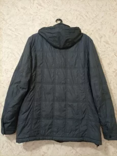 Лёгкая осенняя куртка, р.52