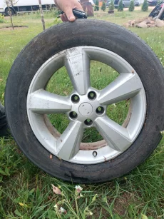 Комплект литых дисков R-17 к Nissan (750р):