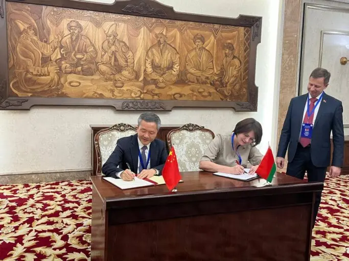 Беларусь и Китай подписали план сотрудничества в области здравоохранения на 2026–2028 годы