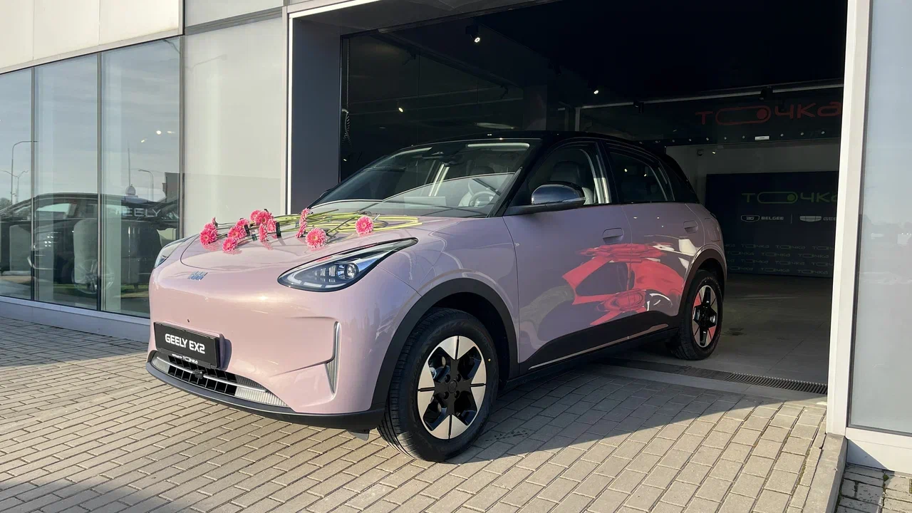 В Беларуси выпустили эксклюзивные «барбимобили»