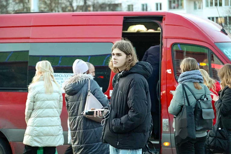 ГАИ начала штрафовать пассажиров за не пристегнутый ремень в маршрутке