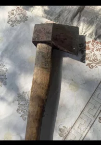 Колун, Топор с гравировкой