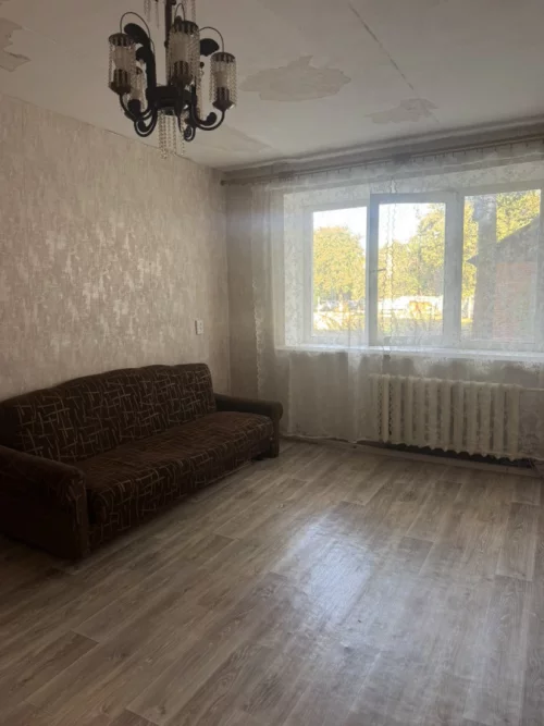 Однокомнатную квартиру на длительный срок