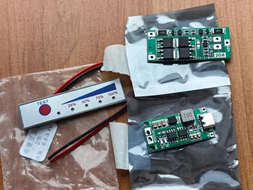 2s 18650 плата защиты 20а и плата заряда 2а type-c