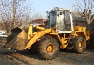 Водитель погрузика Амкодор