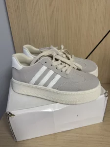 Новые кроссовки