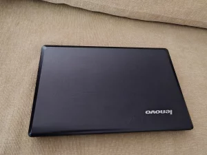 Мощный игровой ноутбук Lenovo Y580 intel i7/gtx 660m