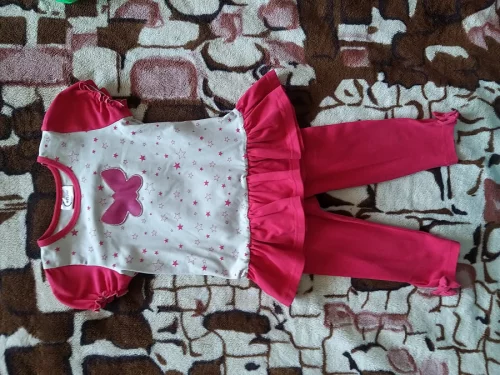 Классный костюм для девочки 2-3 лет