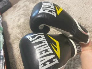 Перчатки для единоборств EVERLAST, 6 oz