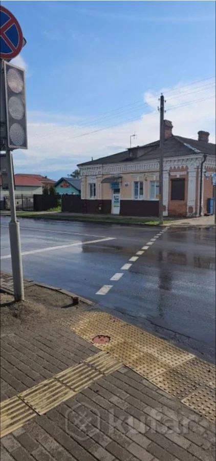 Торговое помещение в районе центрального рынка.