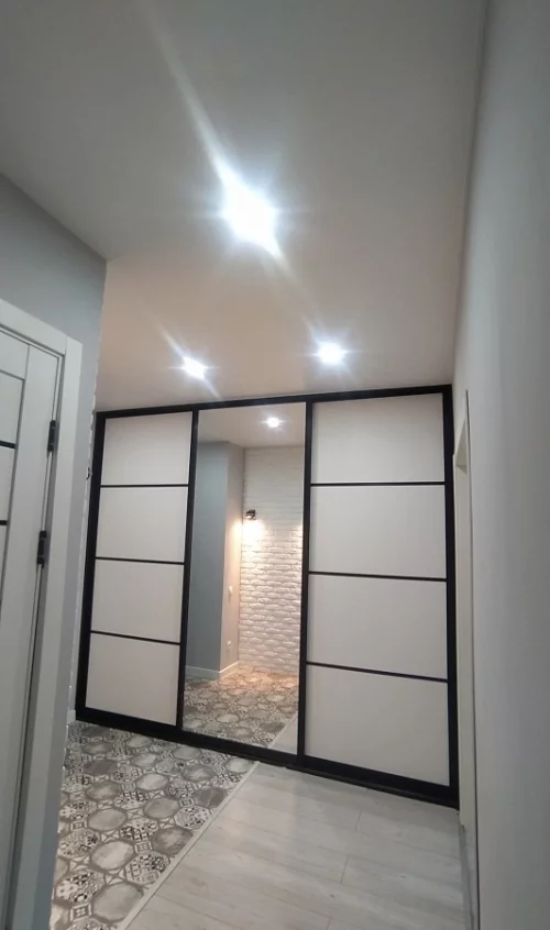 Двухкомнатную квартиру на Западном