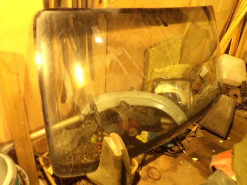 Стекло лобовое транзит